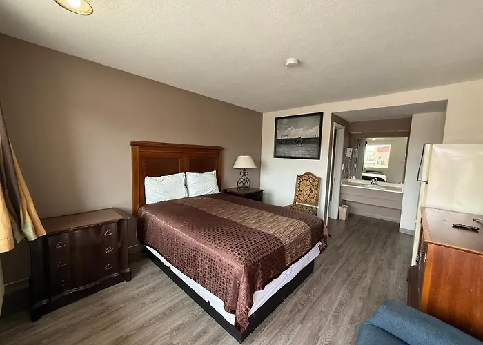 Cheap hotel: Island Inn